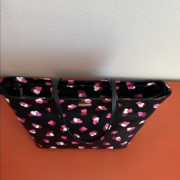 SOLD Kate Spade Margareta Flutter Hearts Tote NWT - Picture 7 of 9